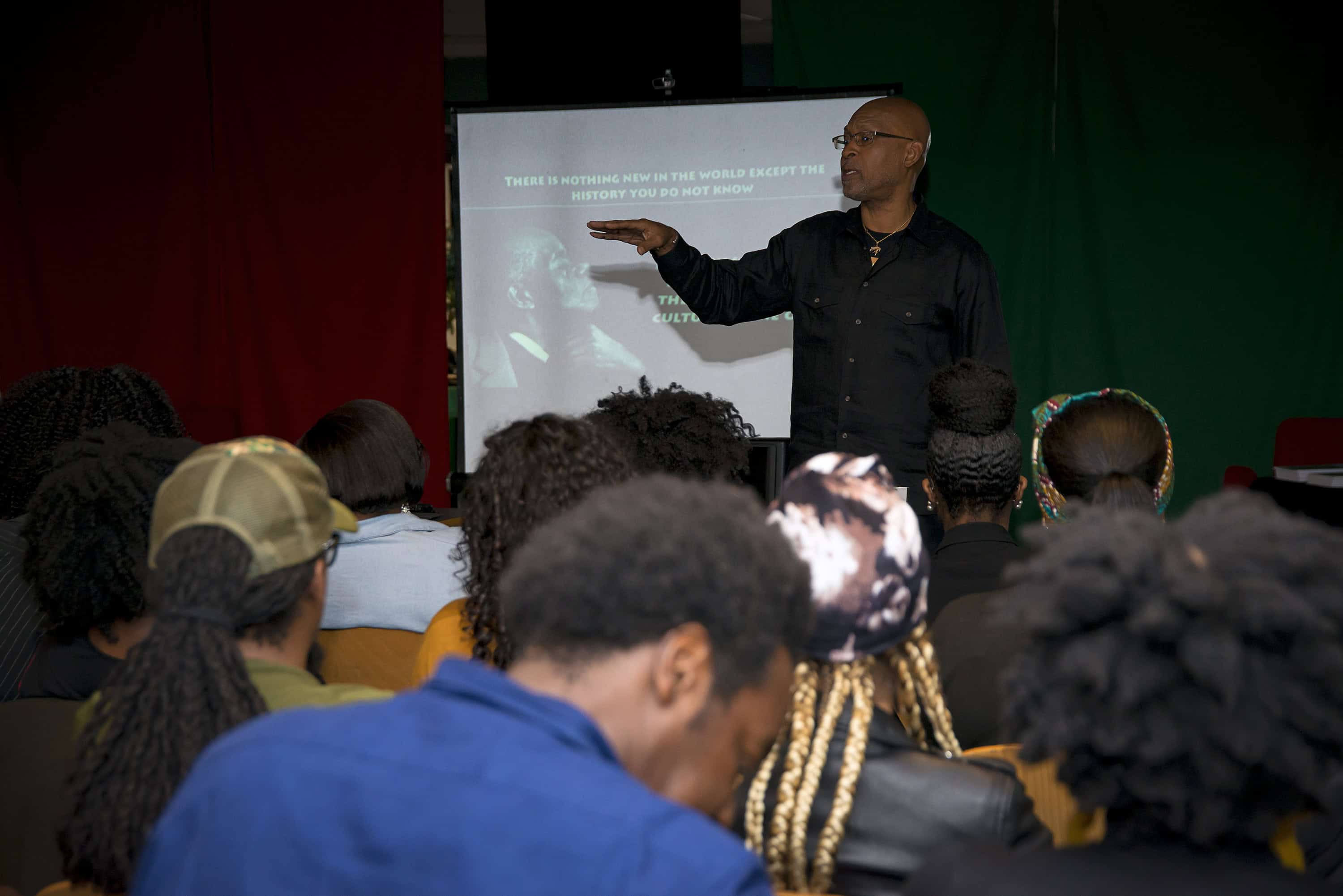 Browder aan het woord | Foto Ptah Ank Re Browder aan het woord | Foto Ptah Ank Re