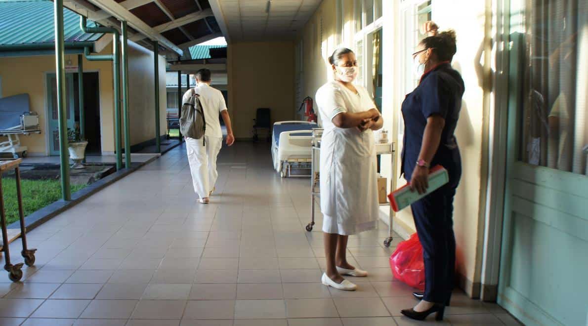 Ingang Academisc Ziekenhuis Paramaribo