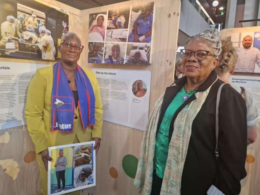 Makeda Mitchell met haar moeder Ingrid Mitchell