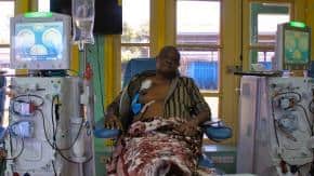 Knott aan het dialyse-apparaat