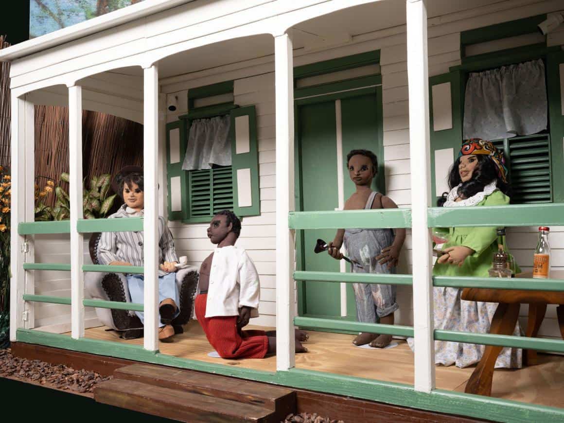 Detail uit een diorama van Rita Maasdamme.