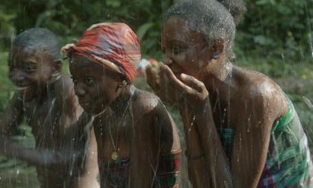 Kenny, Maticha en Yoseva . Foto VPRO