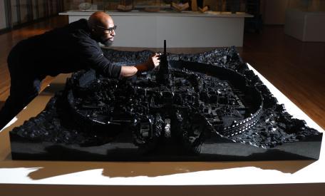 © Ekow Nimako - Kumbi Saleh 3020 CE (100.000 LEGO® stenen)